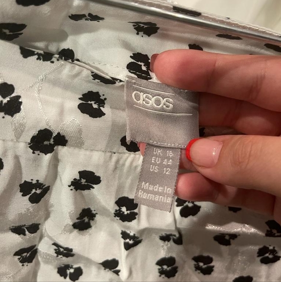 ASOS floral wrap midi skirt - Picture 9 of 9